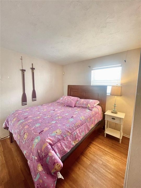 For Rent: $3,000 (3 beds, 1 baths, 851 Square Feet)