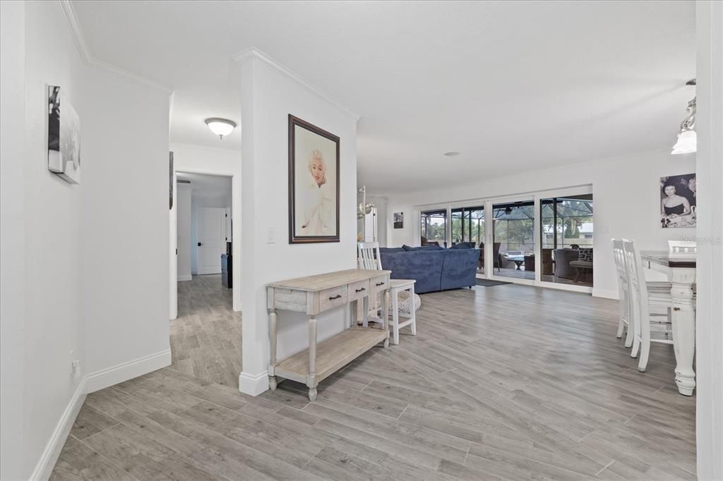 Active With Contract: $1,300,000 (5 beds, 4 baths, 3664 Square Feet)