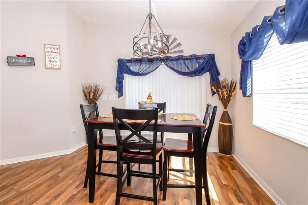 For Sale: $419,900 (4 beds, 2 baths, 1749 Square Feet)