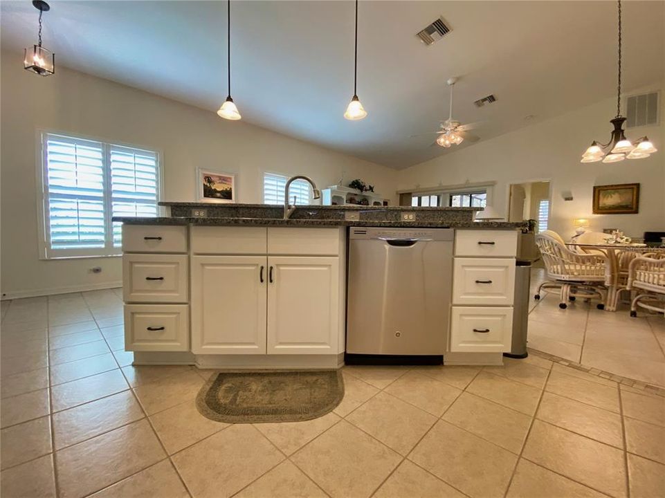 Breakfast Bar with Dishwasher and Sink