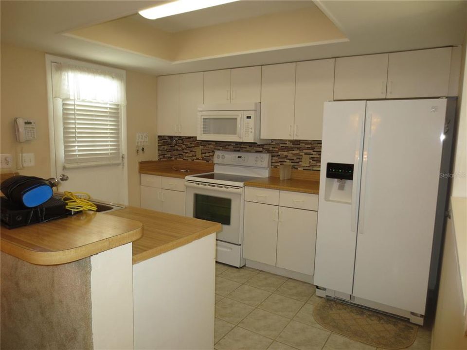 For Sale: $315,000 (2 beds, 2 baths, 1070 Square Feet)