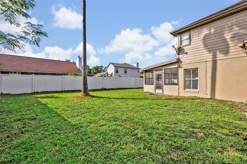 For Sale: $450,000 (4 beds, 2 baths, 2188 Square Feet)