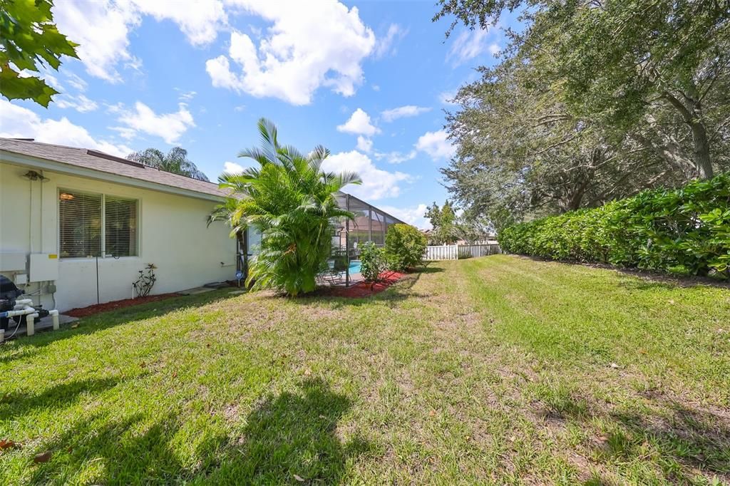 For Sale: $449,000 (3 beds, 2 baths, 2044 Square Feet)