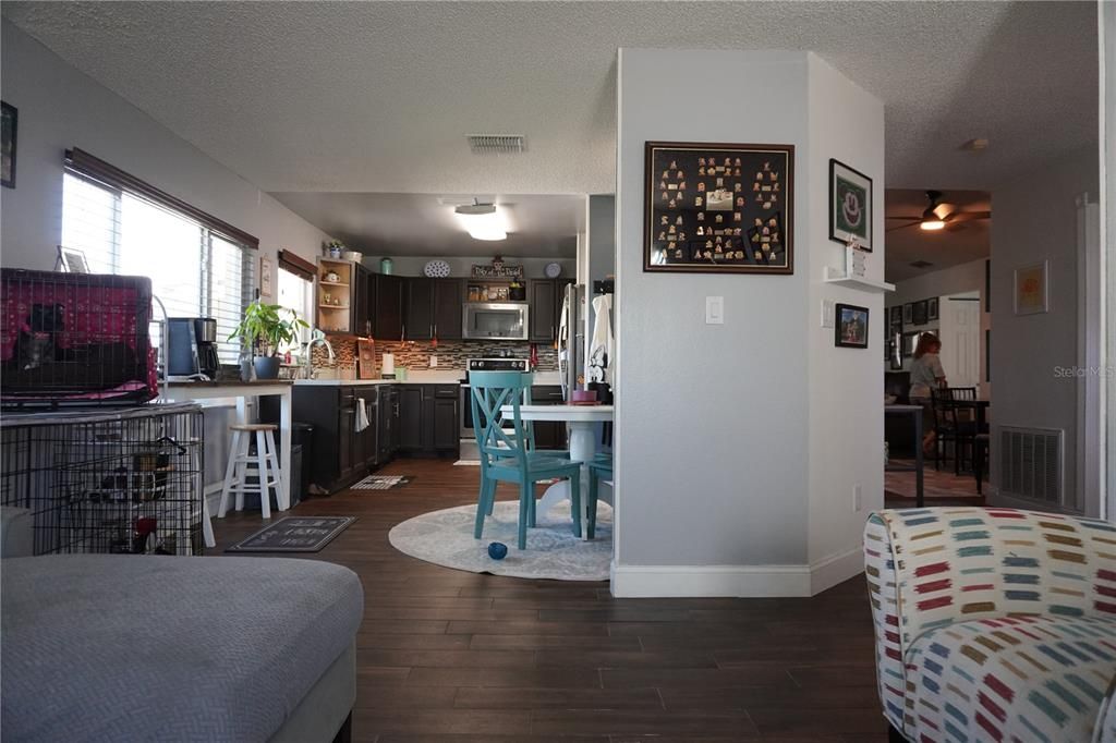 For Sale: $379,900 (3 beds, 2 baths, 2146 Square Feet)