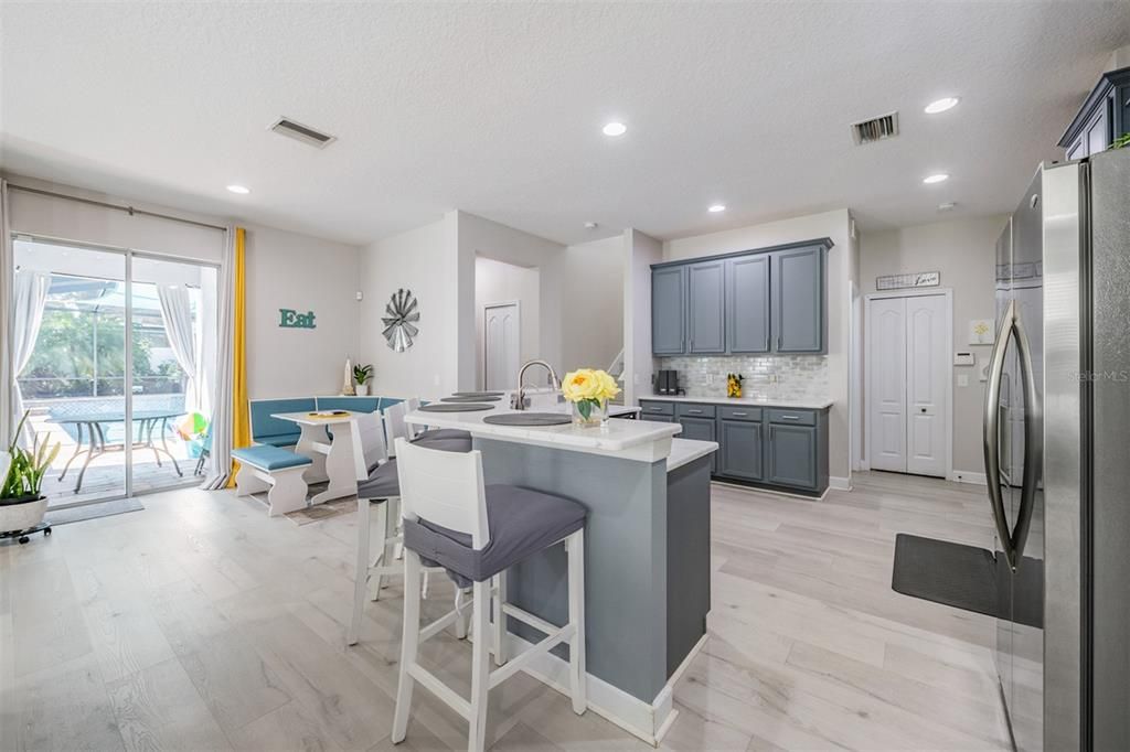 Open Kitchen with Breakfast Nook