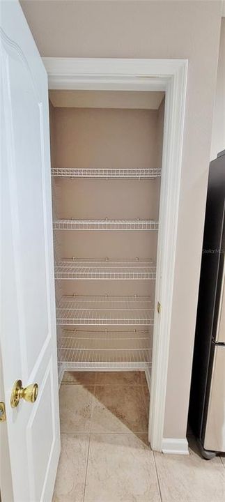 Kitchen pantry