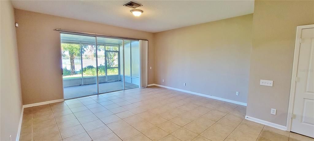 For Rent: $2,450 (3 beds, 2 baths, 1625 Square Feet)