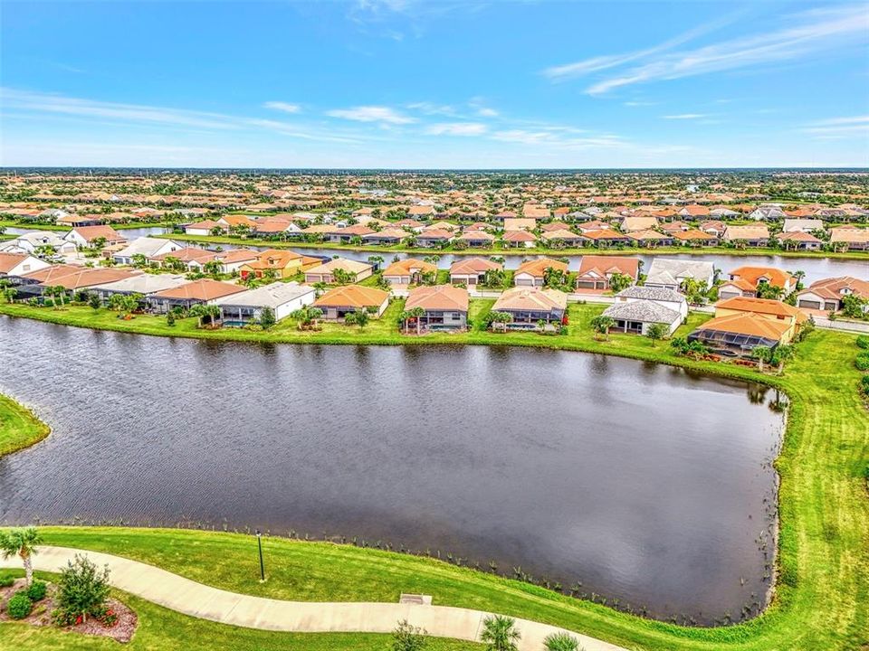 For Sale: $1,069,000 (3 beds, 3 baths, 2919 Square Feet)