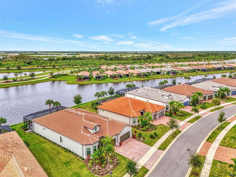 For Sale: $1,069,000 (3 beds, 3 baths, 2919 Square Feet)