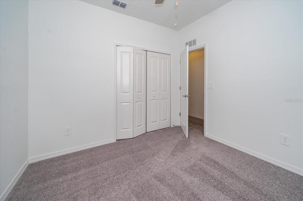 For Rent: $2,200 (3 beds, 2 baths, 1596 Square Feet)