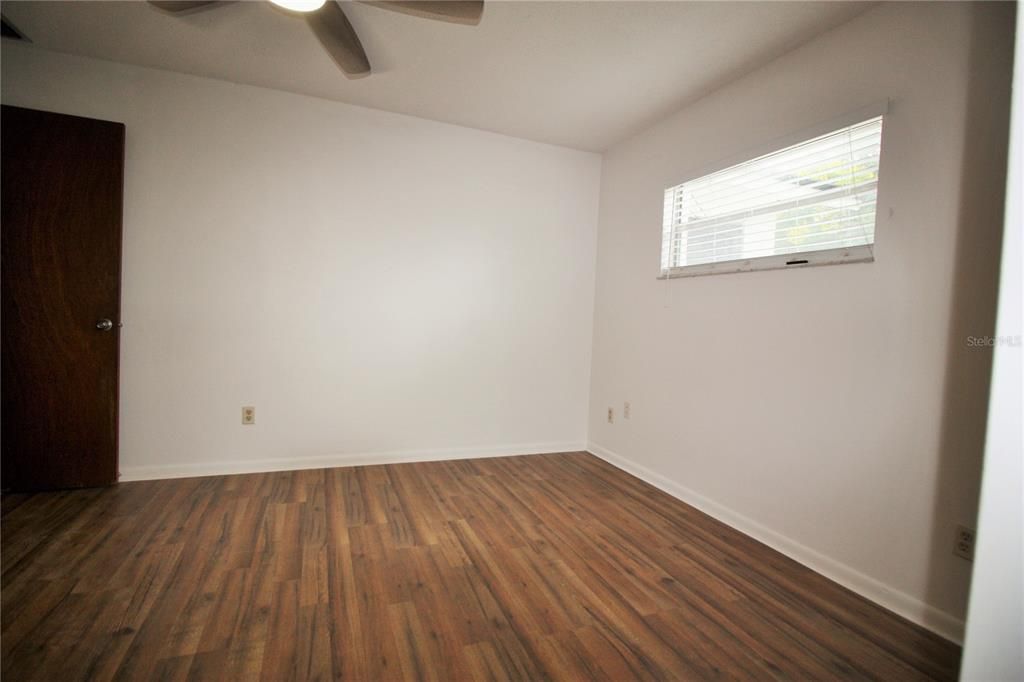 For Rent: $2,095 (3 beds, 2 baths, 1272 Square Feet)