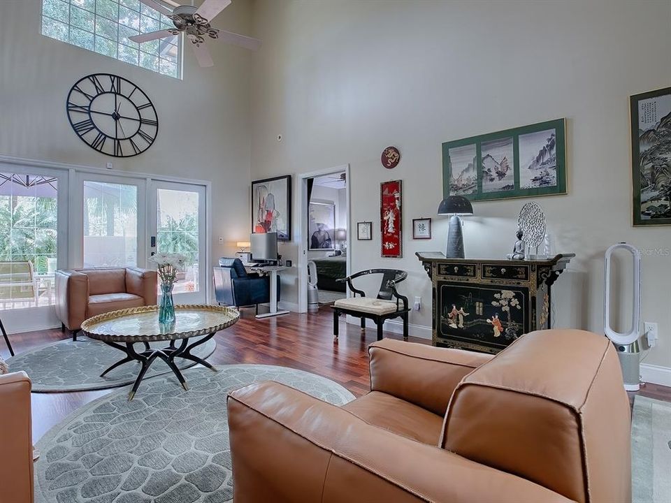 For Sale: $499,000 (2 beds, 2 baths, 1820 Square Feet)