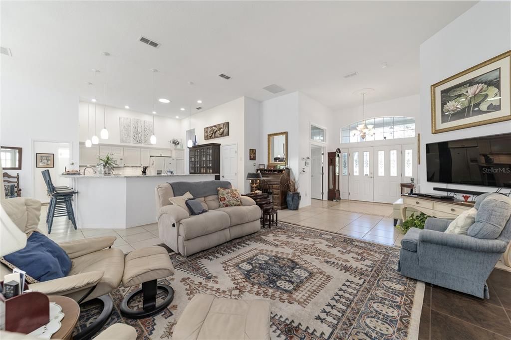 Active With Contract: $415,000 (4 beds, 2 baths, 2338 Square Feet)