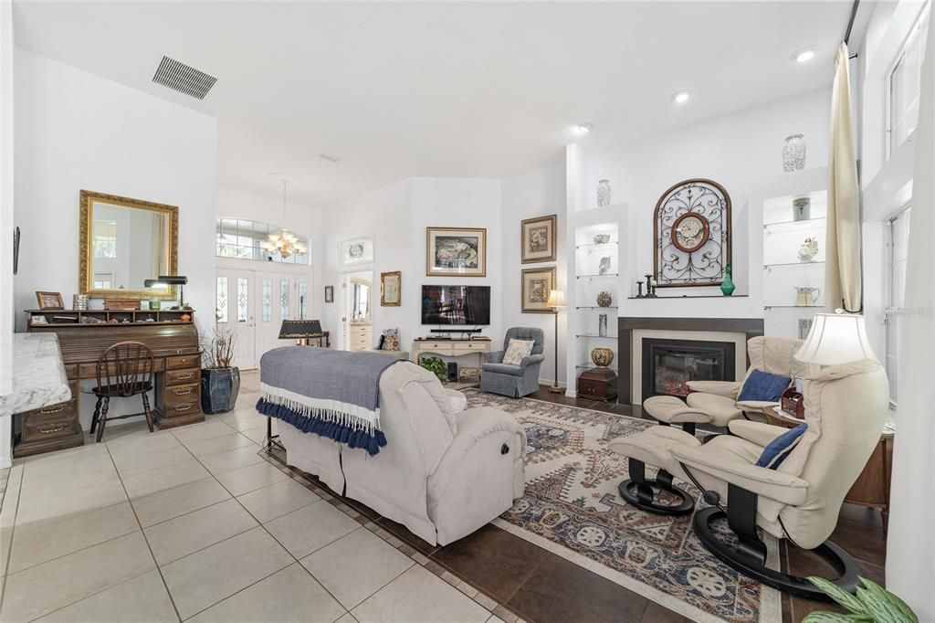 Active With Contract: $415,000 (4 beds, 2 baths, 2338 Square Feet)