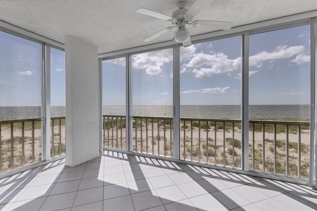 Screened in Lanai with view of Venice Beach