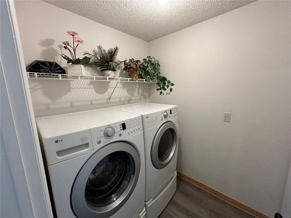 For Rent: $2,600 (3 beds, 2 baths, 1252 Square Feet)