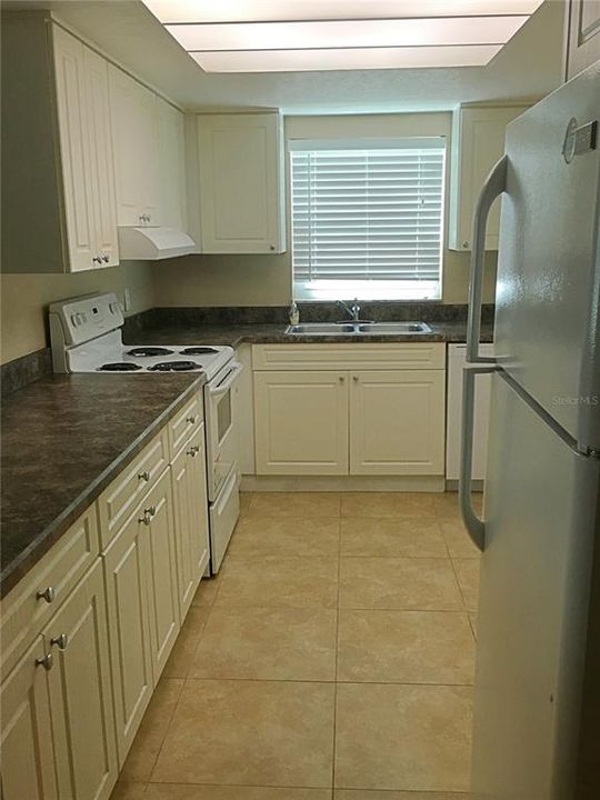 For Rent: $1,650 (2 beds, 2 baths, 905 Square Feet)