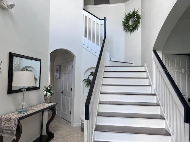 Beautiful Stained Oak stairs will welcome you