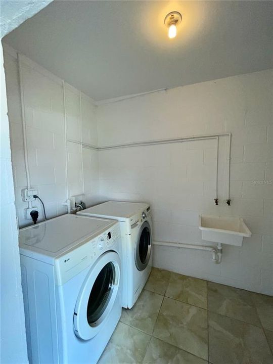 Laundry room off garage