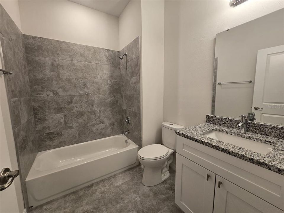 For Rent: $1,800 (3 beds, 2 baths, 1333 Square Feet)