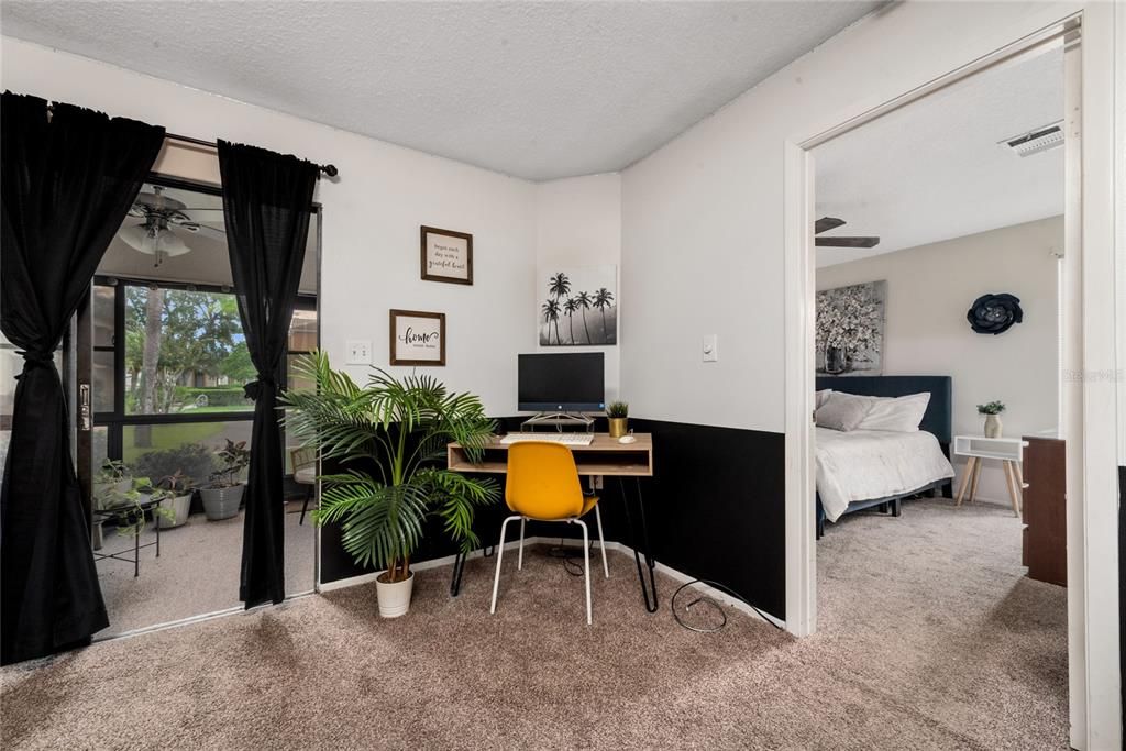 For Sale: $205,000 (2 beds, 2 baths, 1026 Square Feet)