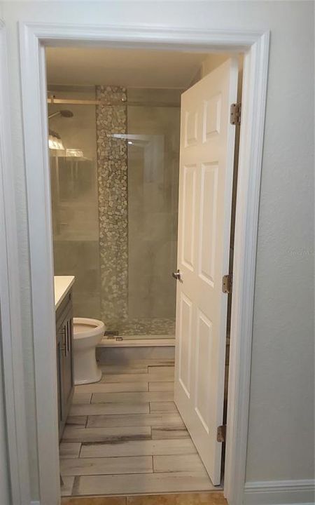 2nd Bathroom