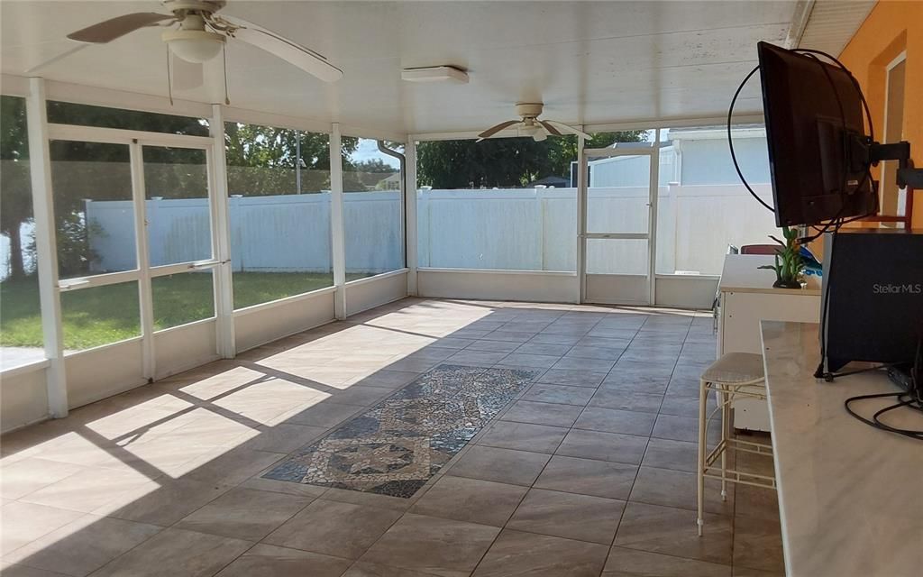 Screened-in covered Porch