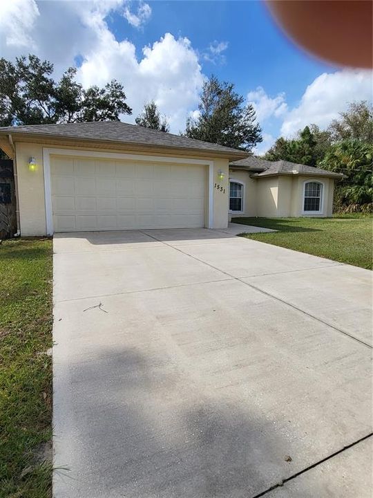 For Sale: $299,000 (3 beds, 2 baths, 1535 Square Feet)