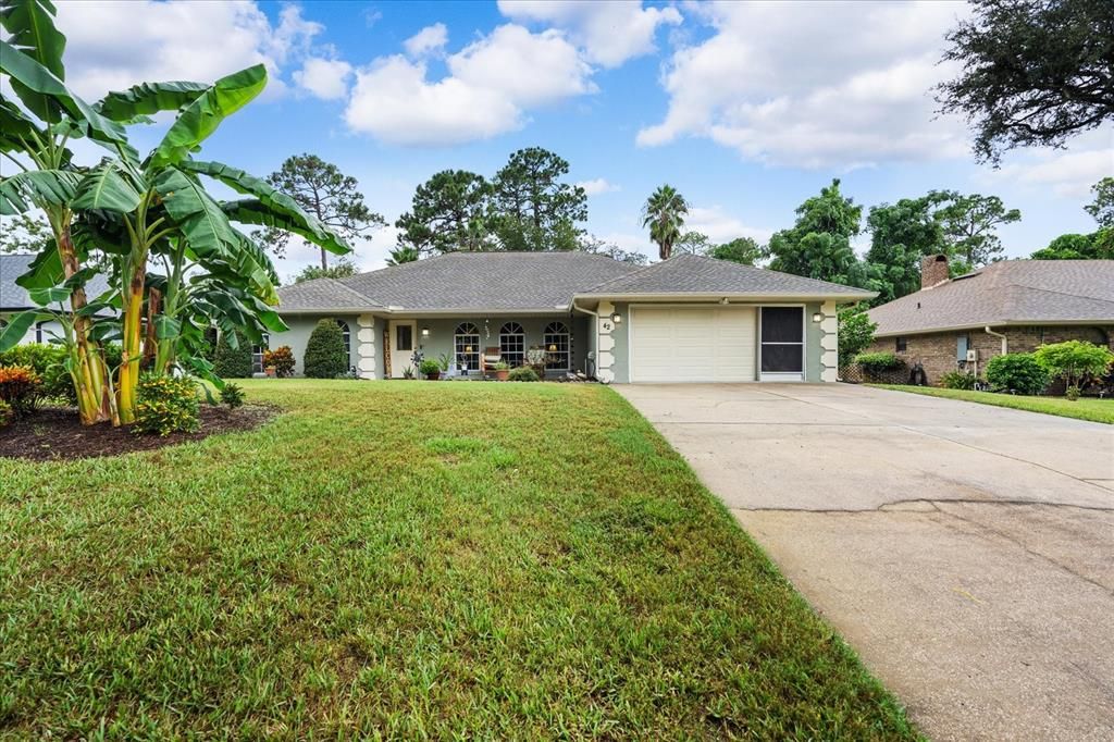 For Sale: $420,000 (3 beds, 2 baths, 1896 Square Feet)