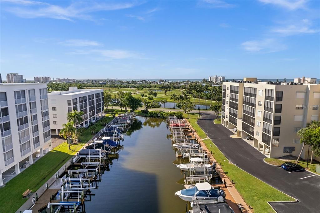 For Sale: $485,000 (3 beds, 2 baths, 1197 Square Feet)