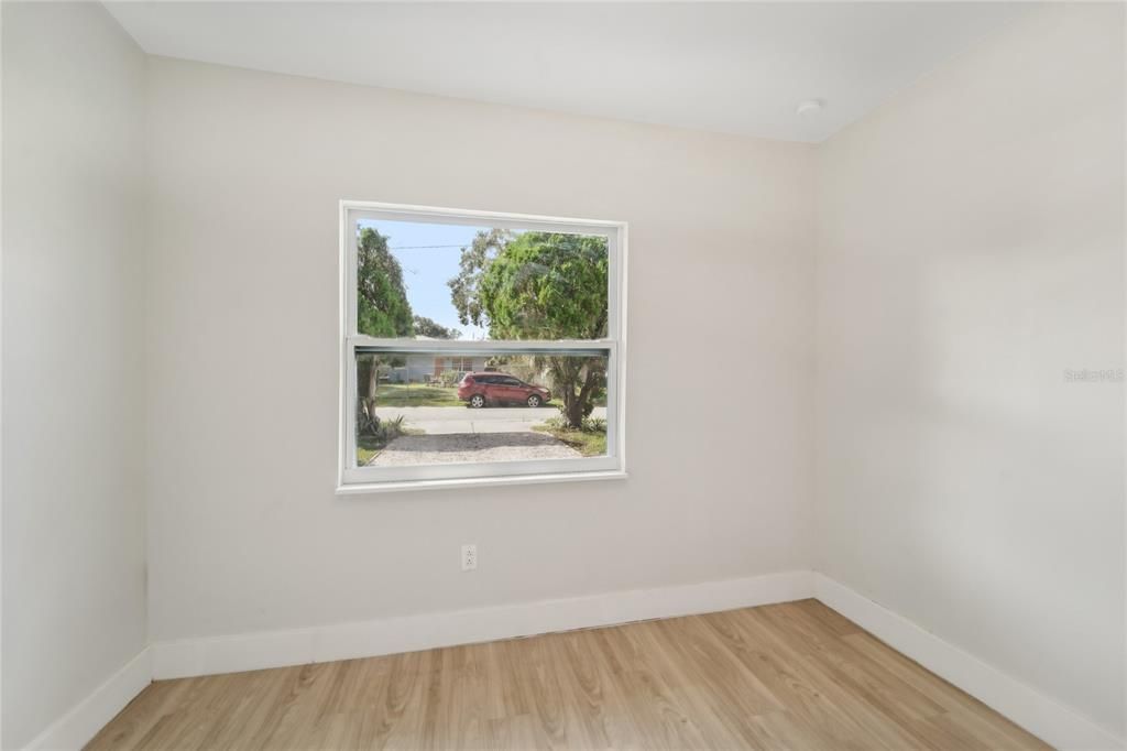 For Sale: $315,000 (3 beds, 1 baths, 1208 Square Feet)