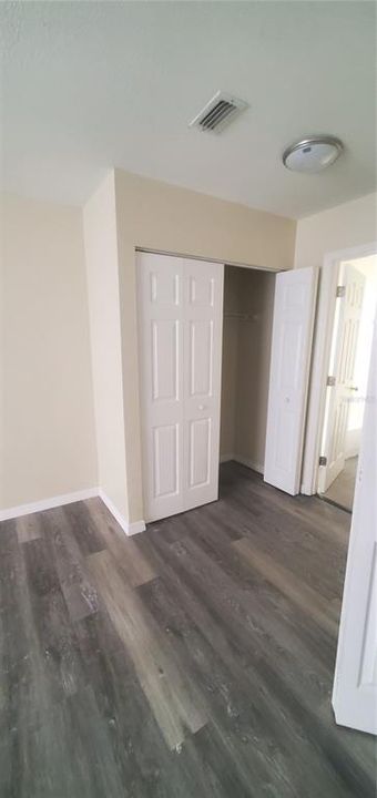 For Rent: $1,300 (2 beds, 2 baths, 1040 Square Feet)