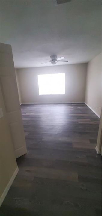 For Rent: $1,300 (2 beds, 2 baths, 1040 Square Feet)