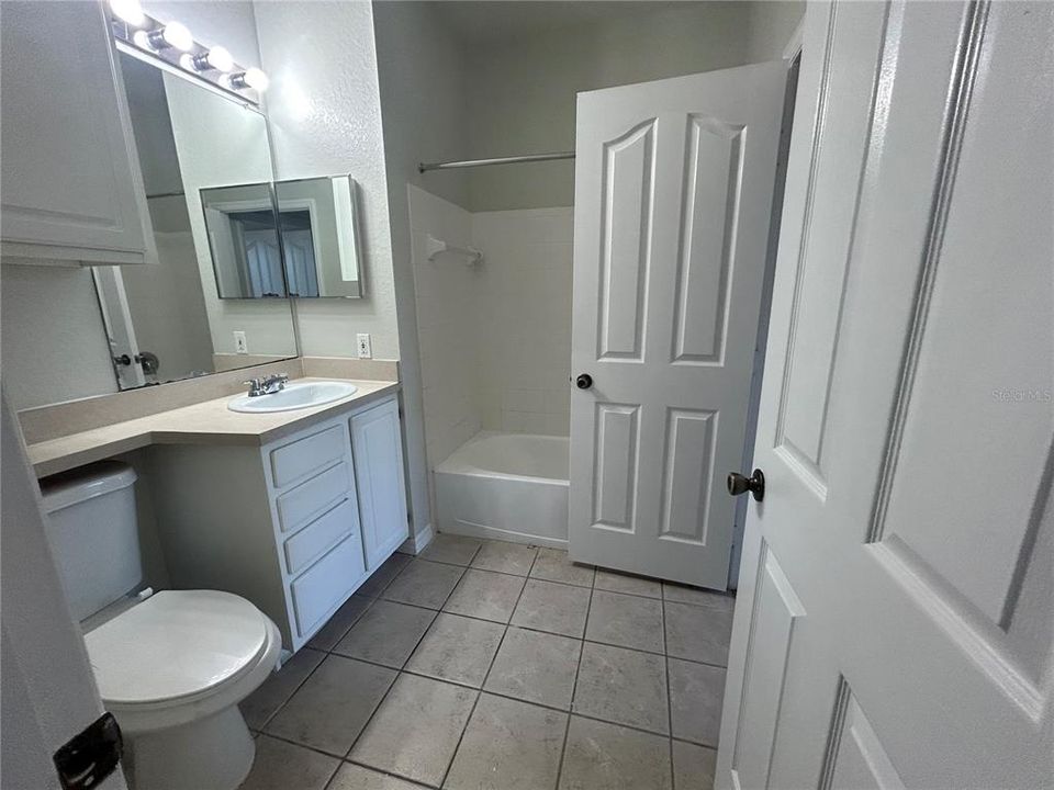 For Rent: $1,625 (2 beds, 2 baths, 1068 Square Feet)