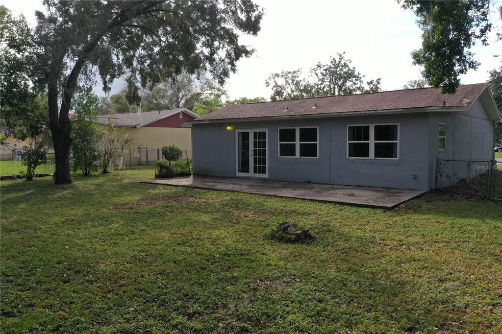 For Sale: $349,900 (4 beds, 2 baths, 1308 Square Feet)