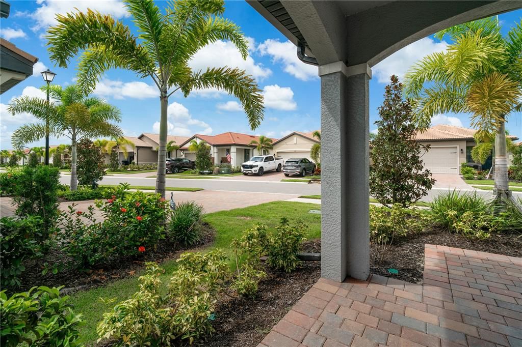 For Sale: $490,000 (3 beds, 2 baths, 1614 Square Feet)