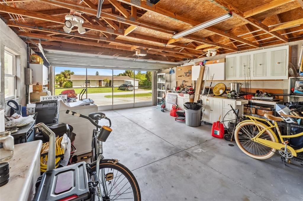 Good size garage with RV full hook ups.