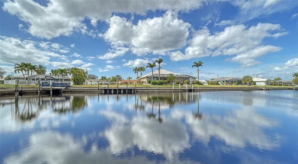 For Sale: $675,000 (3 beds, 2 baths, 1866 Square Feet)