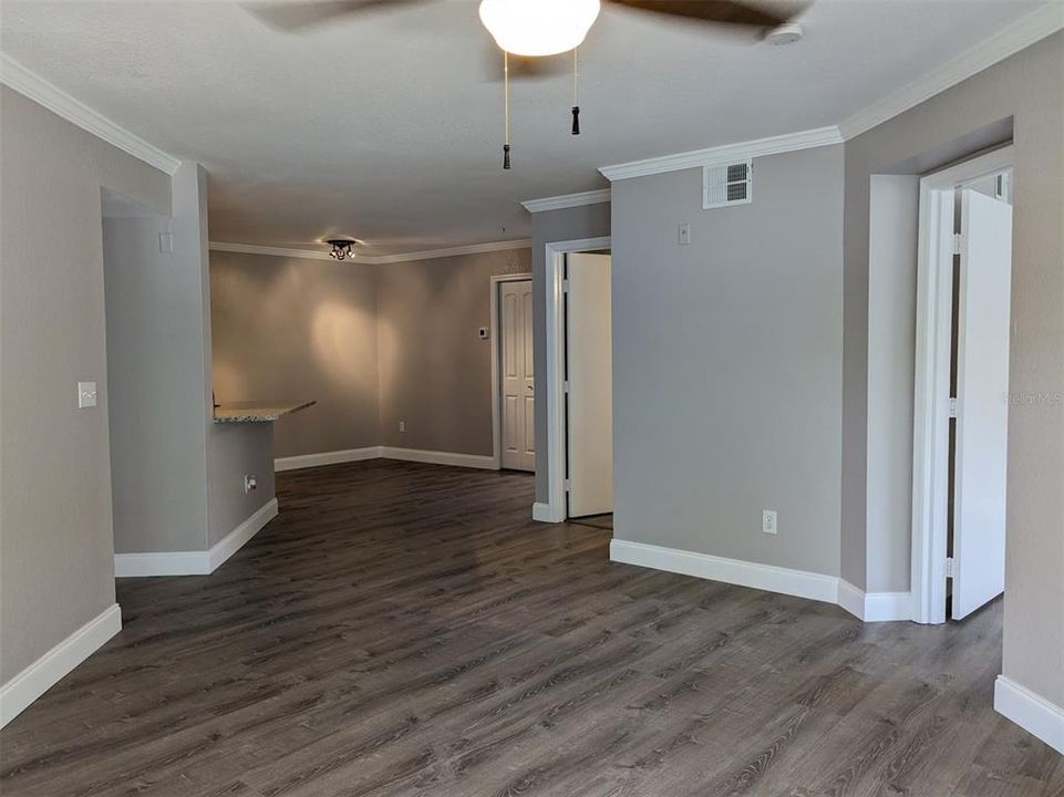 For Rent: $2,150 (2 beds, 2 baths, 1107 Square Feet)