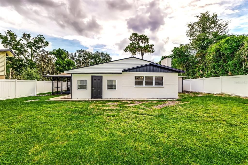 Spacious backyard