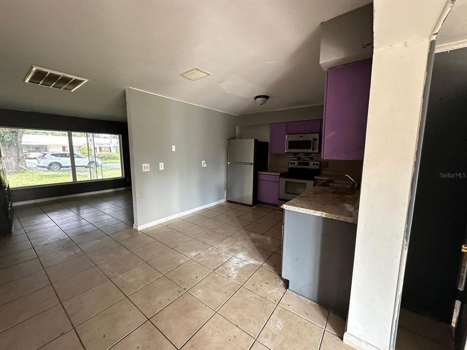 En Venta: $225,000 (3 camas, 2 baños, 1648 Pies cuadrados)