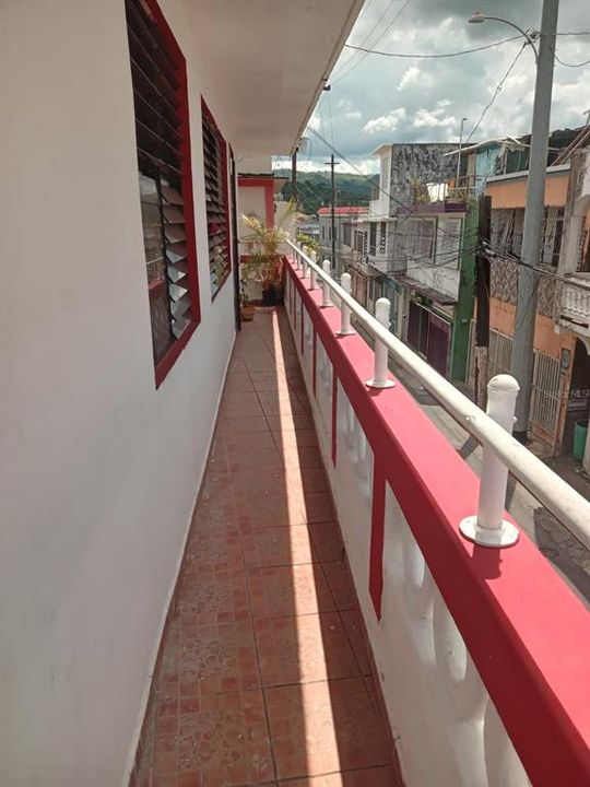 En Venta: $150,000 (4 camas, 2 baños, 1400 Pies cuadrados)