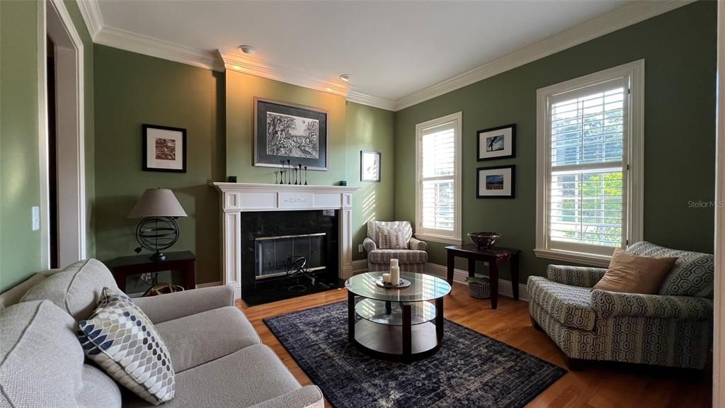 Formal sitting room