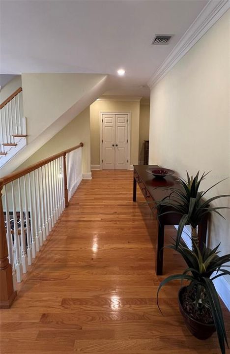 Landing first floor bedroom 3 and 4 entrance