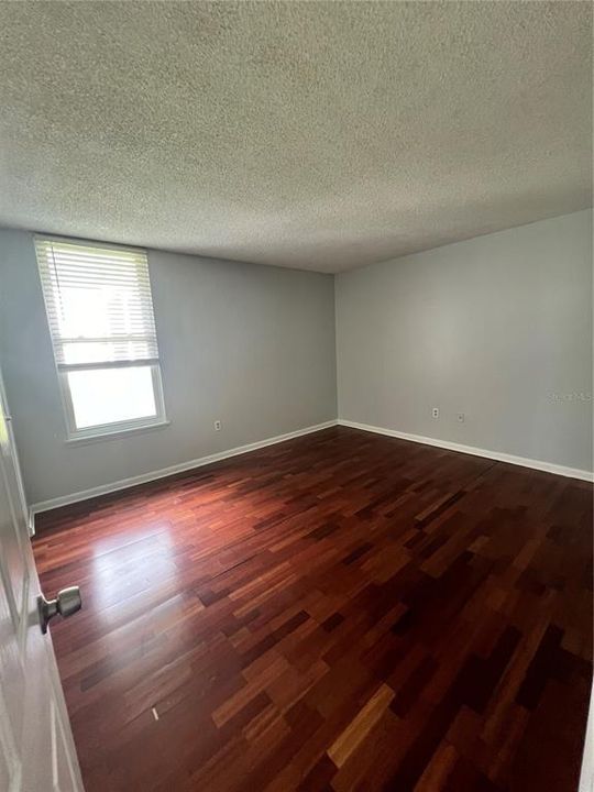 For Rent: $1,900 (2 beds, 2 baths, 1002 Square Feet)