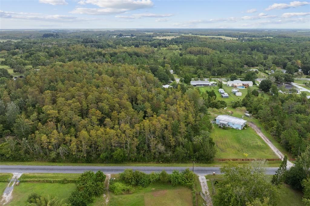 最近售出: $37,500 (0.88 acres)