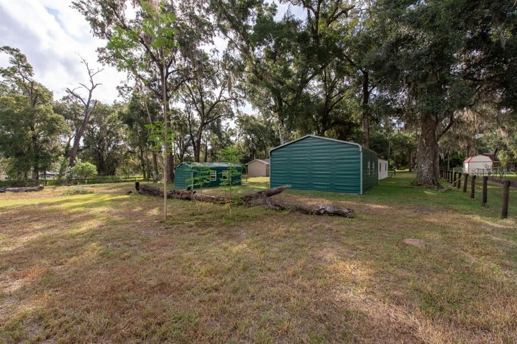 For Sale: $400,000 (3 beds, 2 baths, 1416 Square Feet)