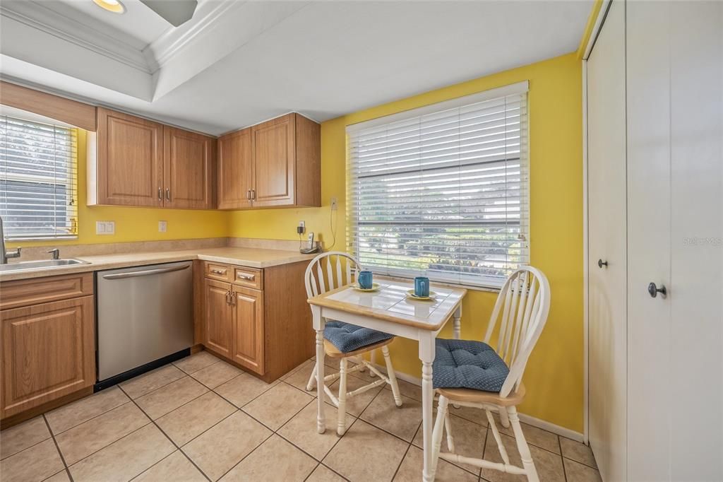 For Sale: $369,900 (2 beds, 2 baths, 1440 Square Feet)