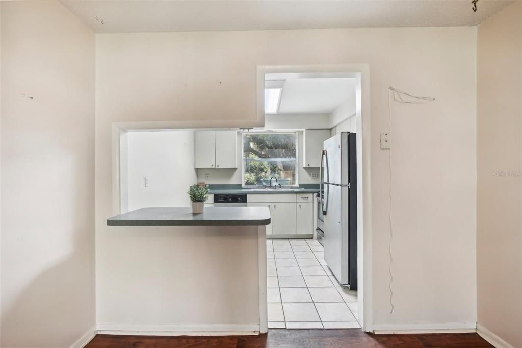 For Sale: $170,000 (2 beds, 2 baths, 1138 Square Feet)