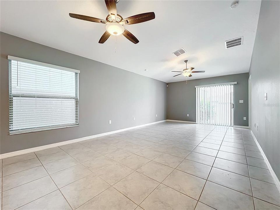 For Sale: $324,900 (3 beds, 2 baths, 1451 Square Feet)